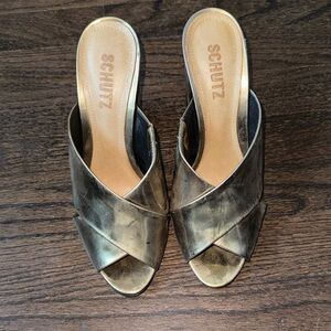 SCHUTZ Women's Gold Crisscross Mules